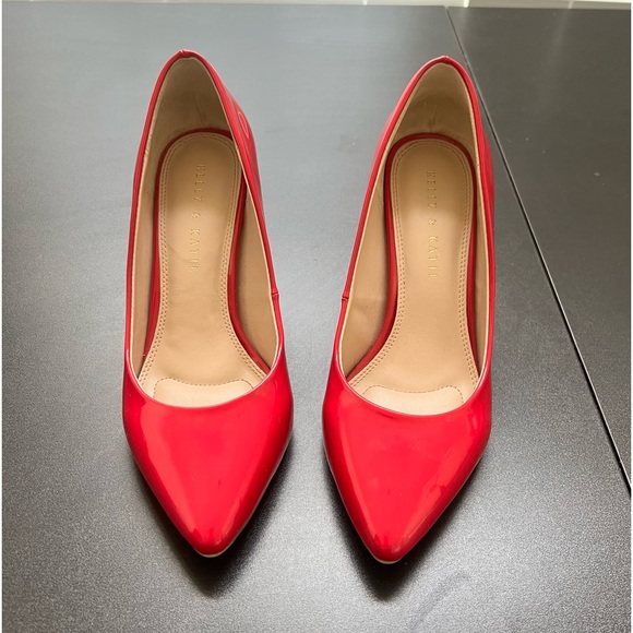 Kelly and Katie Barbie Pink Heels - Picture 3 of 7